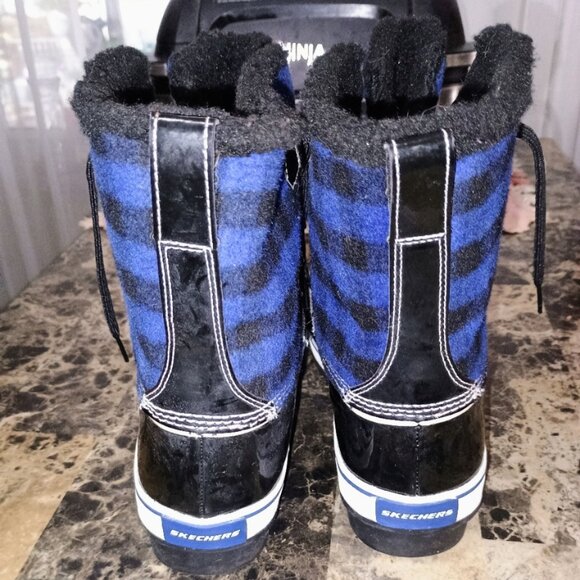 Skechers Insulated Duck Boots, Buffalo Plaid Blue, Size 10 - Picture 3 of 5